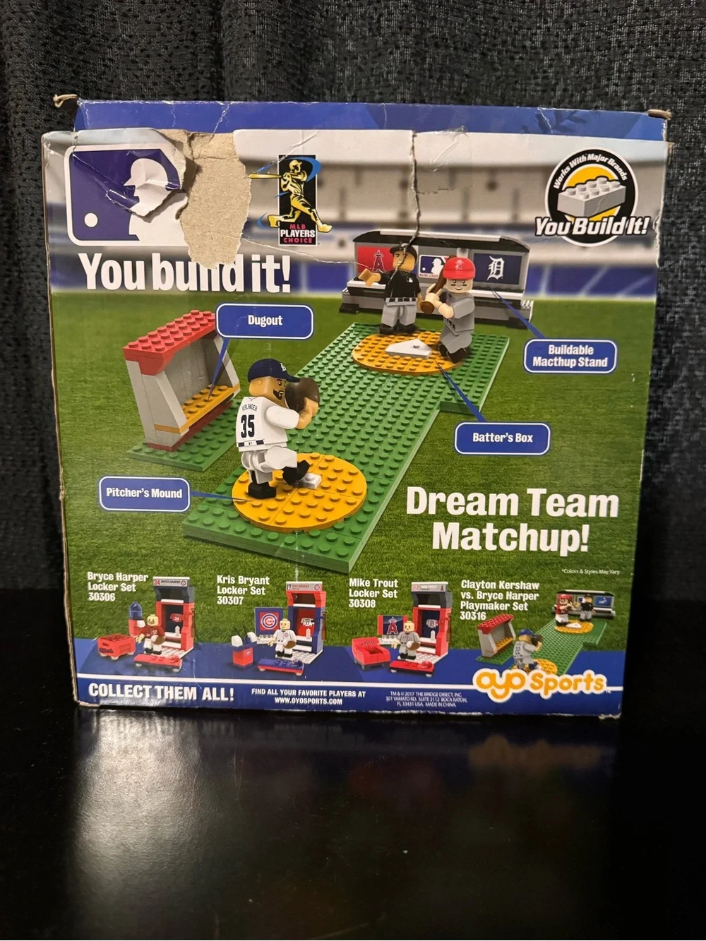MLB Buildable Toy Set Tigers vs Angels (6 missing pieces see full description)